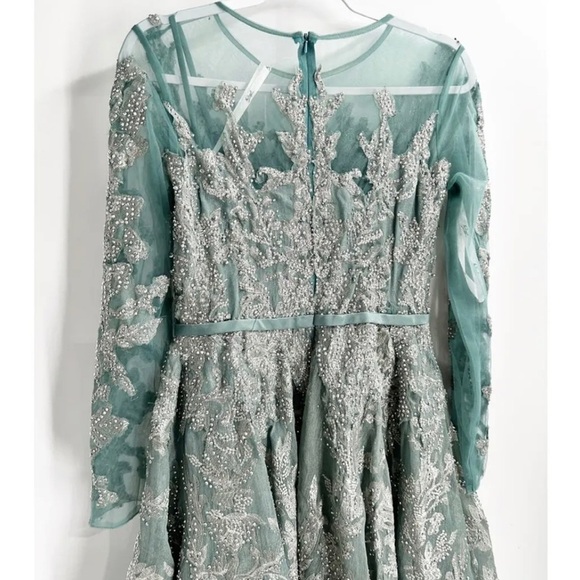 Mac Duggal Long Sleeve Formal Tea Length Dress NWT. SIZE 16. - Picture 5 of 7